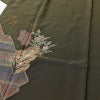 付け下げ 美品 落款入り しつけ糸付き 縮緬 正絹 木の葉・植物柄 袷仕立て 身丈163cm 裄丈64cm 箔 絞り 共八掛 フォーマル 着物 緑・うぐいす色_画像5