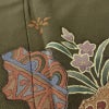 付け下げ 美品 落款入り しつけ糸付き 縮緬 正絹 木の葉・植物柄 袷仕立て 身丈163cm 裄丈64cm 箔 絞り 共八掛 フォーマル 着物 緑・うぐいす色_画像8