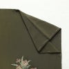 付け下げ 美品 落款入り しつけ糸付き 縮緬 正絹 木の葉・植物柄 袷仕立て 身丈163cm 裄丈64cm 箔 絞り 共八掛 フォーマル 着物 緑・うぐいす色_画像17