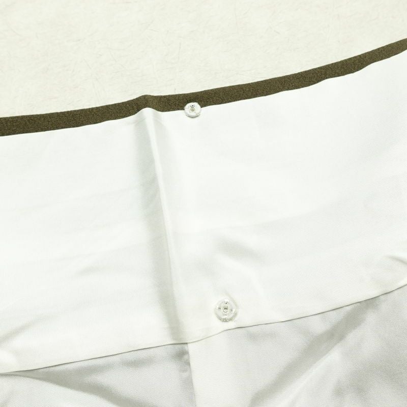 付け下げ 美品 落款入り しつけ糸付き 縮緬 正絹 木の葉・植物柄 袷仕立て 身丈163cm 裄丈64cm 箔 絞り 共八掛 フォーマル 着物 緑・うぐいす色_画像21