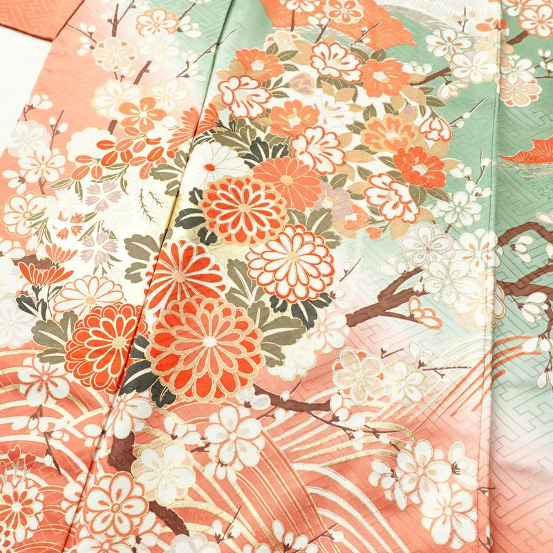 振袖 良品 正絹 木の葉・植物柄 袷仕立て 身丈163.5cm 裄丈69cm 箔 金彩 フォーマル 着物 緑・うぐいす色_画像5