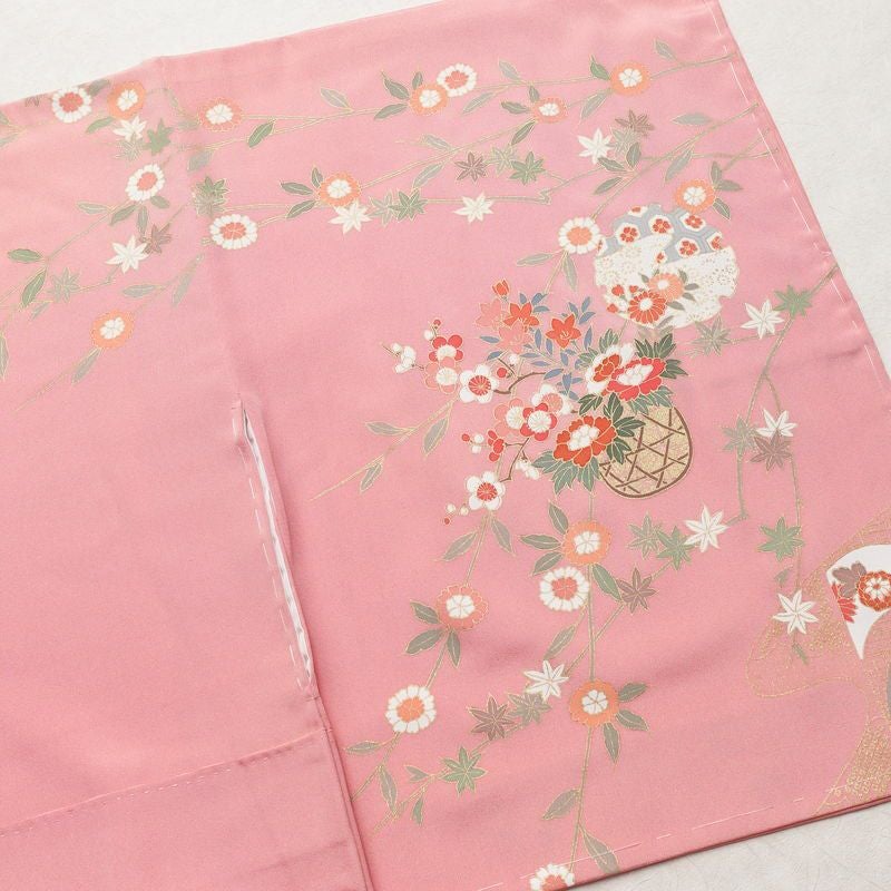 訪問着 美品 しつけ糸付き 正絹 古典柄 袷仕立て 身丈161cm 裄丈63cm 箔 金彩 菊 フォーマル 着物 ピンク_画像14