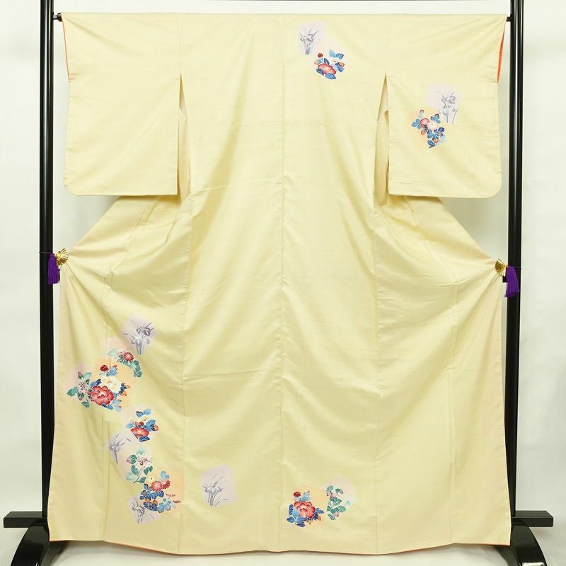 付け下げ 良品 紬地 正絹 花柄 袷仕立て 身丈167cm 裄丈66.5cm 着物 クリーム_画像1