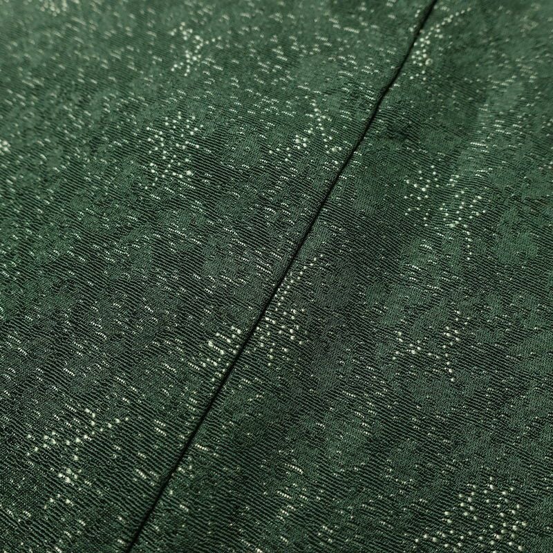 色無地 落款入り 一つ紋付き 正絹 木の葉・植物柄 袷仕立て 身丈159.5cm 裄丈64cm 着物 緑・うぐいす色_画像9