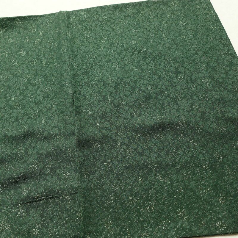 色無地 落款入り 一つ紋付き 正絹 木の葉・植物柄 袷仕立て 身丈159.5cm 裄丈64cm 着物 緑・うぐいす色_画像15