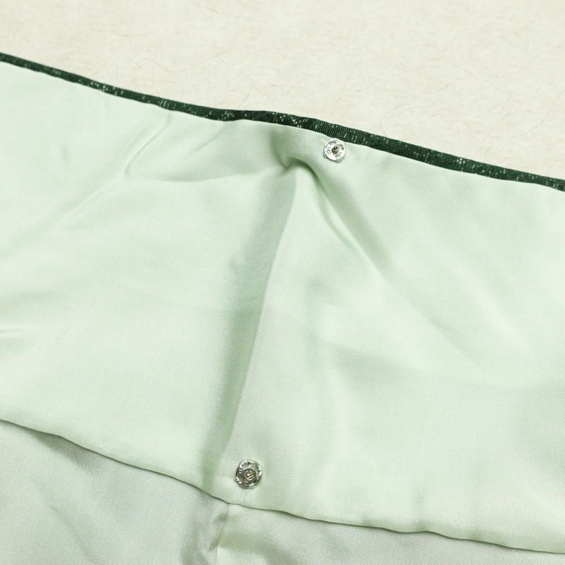 色無地 落款入り 一つ紋付き 正絹 木の葉・植物柄 袷仕立て 身丈159.5cm 裄丈64cm 着物 緑・うぐいす色_画像19