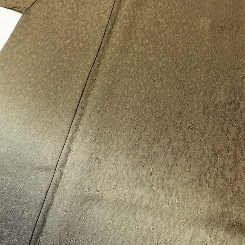 付け下げ 美品 正絹 その他の柄 袷仕立て 身丈165cm 裄丈67cm フォーマル 着物 緑・うぐいす色_画像5