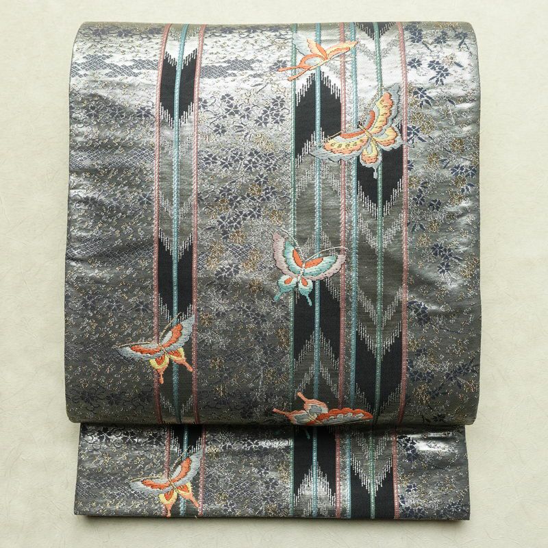 袋帯 六通柄 フォーマル用 正絹 蝶・昆虫柄 箔 金糸 帯 金・銀_画像1