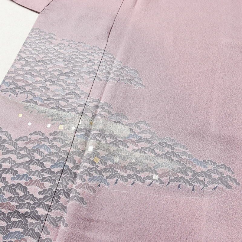 付け下げ 良品 正絹 風景柄 袷仕立て 身丈159.5cm 裄丈65.5cm 箔 一部しつけ糸付き フォーマル 着物 紫・藤色_画像5