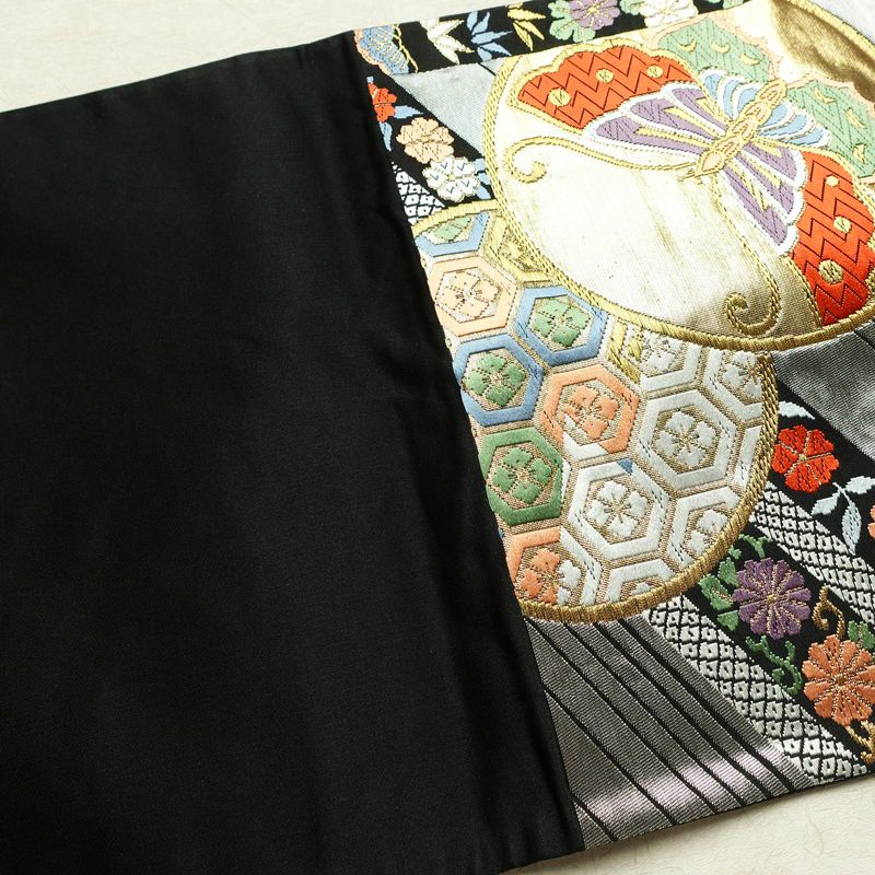 袋帯 六通柄 振袖用 正絹 蝶・昆虫柄 箔 金糸 帯 黒_画像15