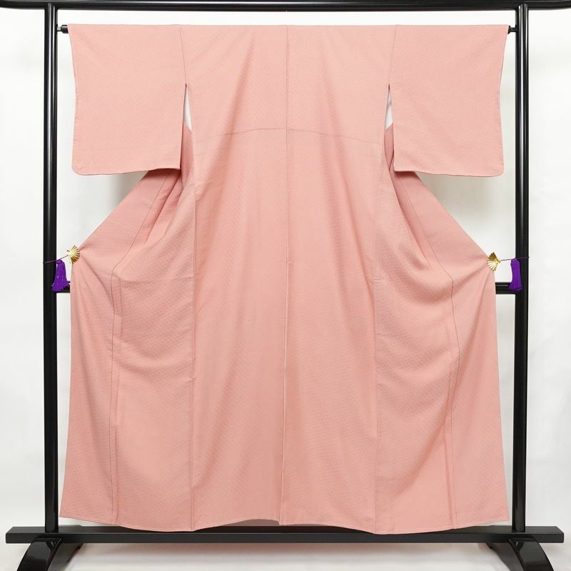 色無地 しつけ糸付き 正絹 その他の柄 袷仕立て 身丈154.5cm 裄丈66cm フォーマル 着物 ピンク_画像1