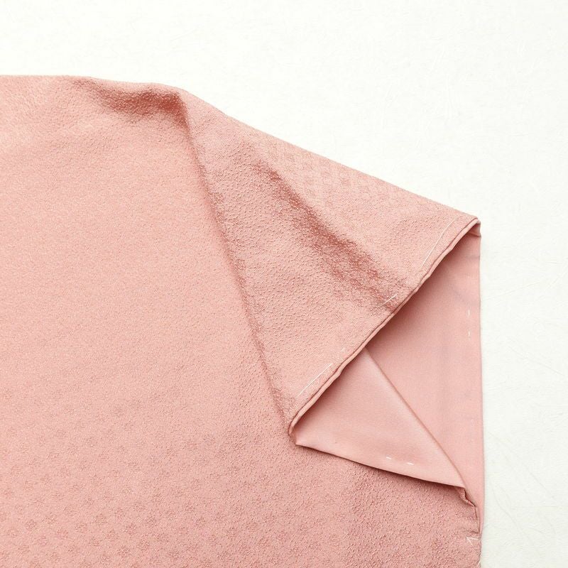 色無地 しつけ糸付き 正絹 その他の柄 袷仕立て 身丈154.5cm 裄丈66cm フォーマル 着物 ピンク_画像15