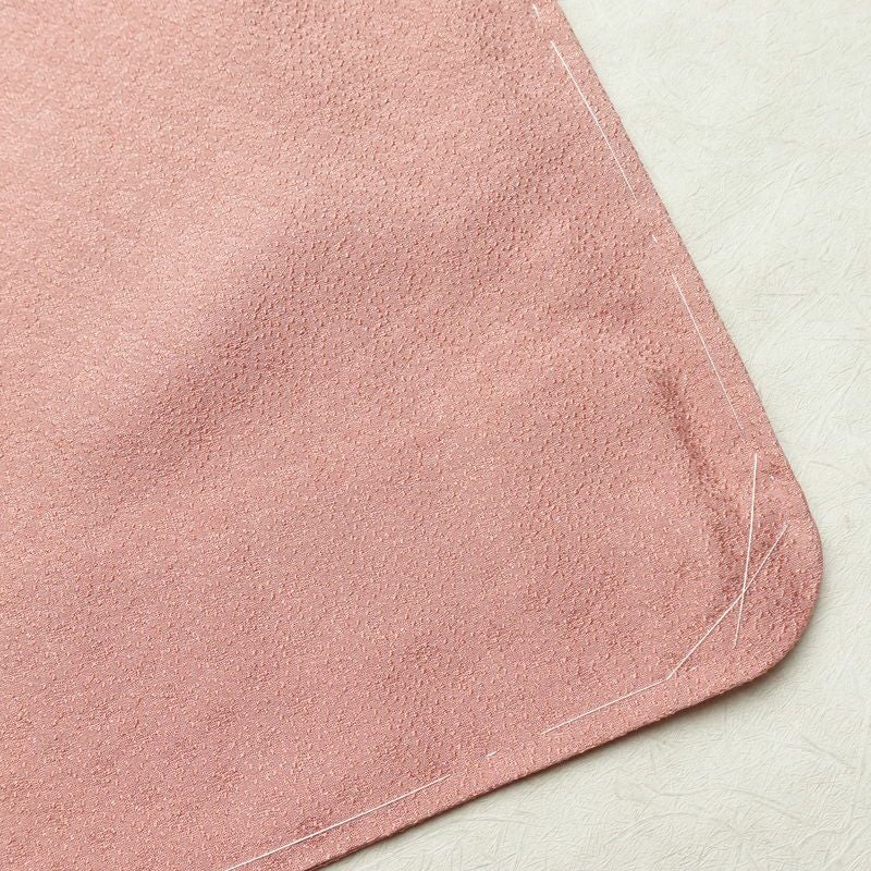 色無地 しつけ糸付き 正絹 その他の柄 袷仕立て 身丈154.5cm 裄丈66cm フォーマル 着物 ピンク_画像16