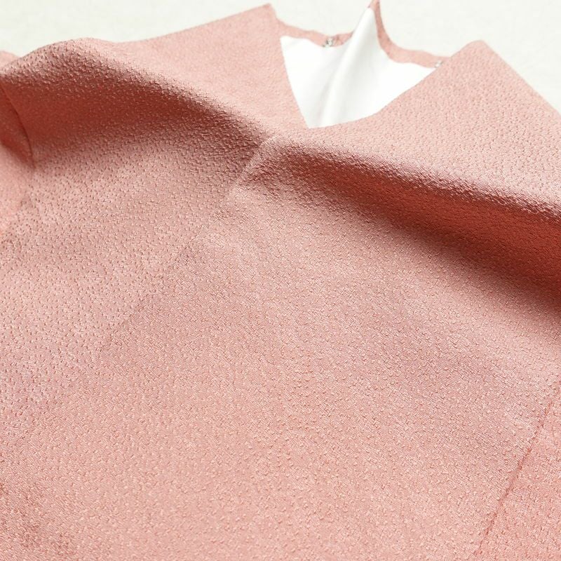 色無地 しつけ糸付き 正絹 その他の柄 袷仕立て 身丈154.5cm 裄丈66cm フォーマル 着物 ピンク_画像18