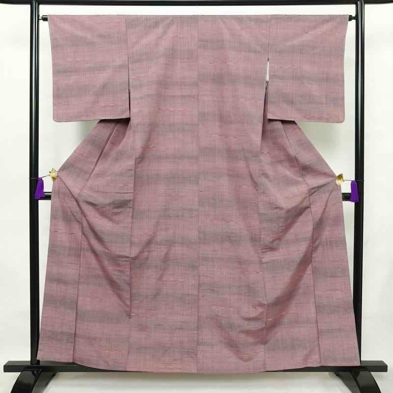 紬 良品 しつけ糸付き 正絹 その他の柄 袷仕立て 身丈159cm 裄丈64cm 着物 紫・藤色_画像1