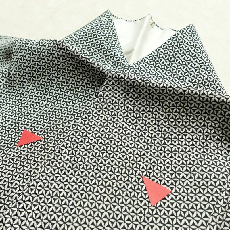 小紋 正絹 古典柄 袷仕立て 身丈156cm 裄丈64cm 着物 黒_画像16