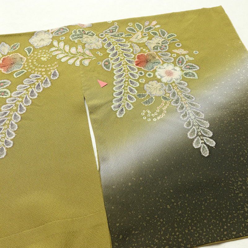 訪問着 辻が花 落款入り 縮緬 絞り 正絹 花柄 袷仕立て 身丈162cm 裄丈67.5cm 着物 緑・うぐいす色_画像13