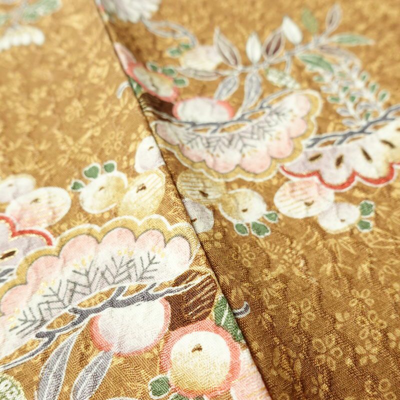 小紋 良品 しつけ糸付き 正絹 花柄 袷仕立て 身丈164.5cm 裄丈67.5cm 金彩 桜	着物 茶_画像10