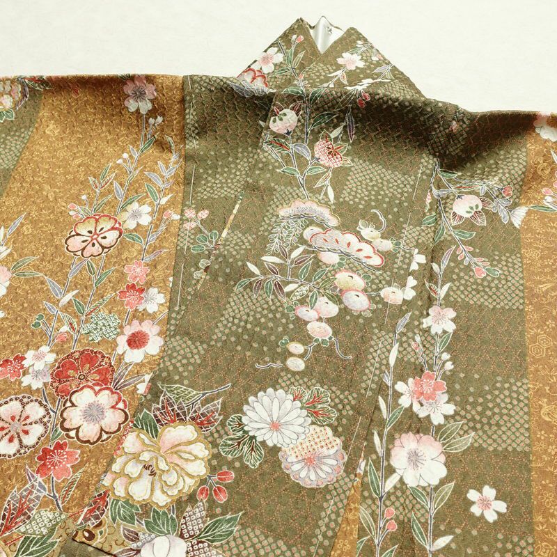 小紋 良品 しつけ糸付き 正絹 花柄 袷仕立て 身丈164.5cm 裄丈67.5cm 金彩 桜	着物 茶_画像16
