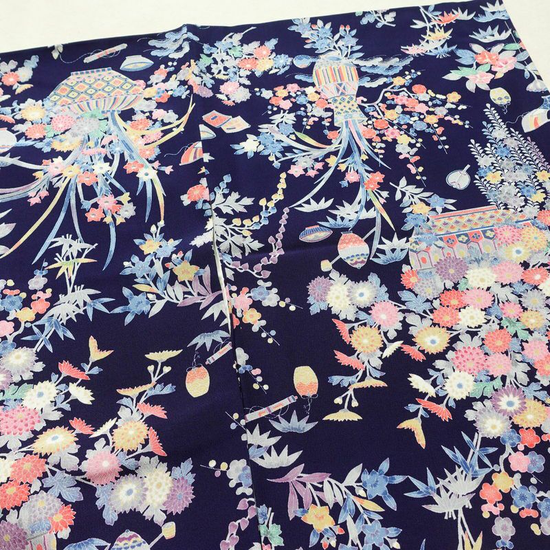 小紋 良品 しつけ糸付き 縮緬 正絹 古典柄 袷仕立て 身丈159.5cm 裄丈66.5cm 着物 青・紺_画像13