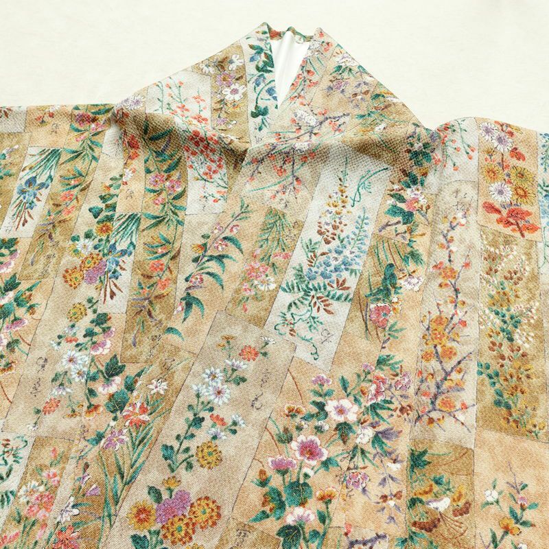 小紋 美品 しつけ糸付き 縮緬 正絹 木の葉・植物柄 袷仕立て 身丈161cm 裄丈66cm 着物 ベージュ_画像16