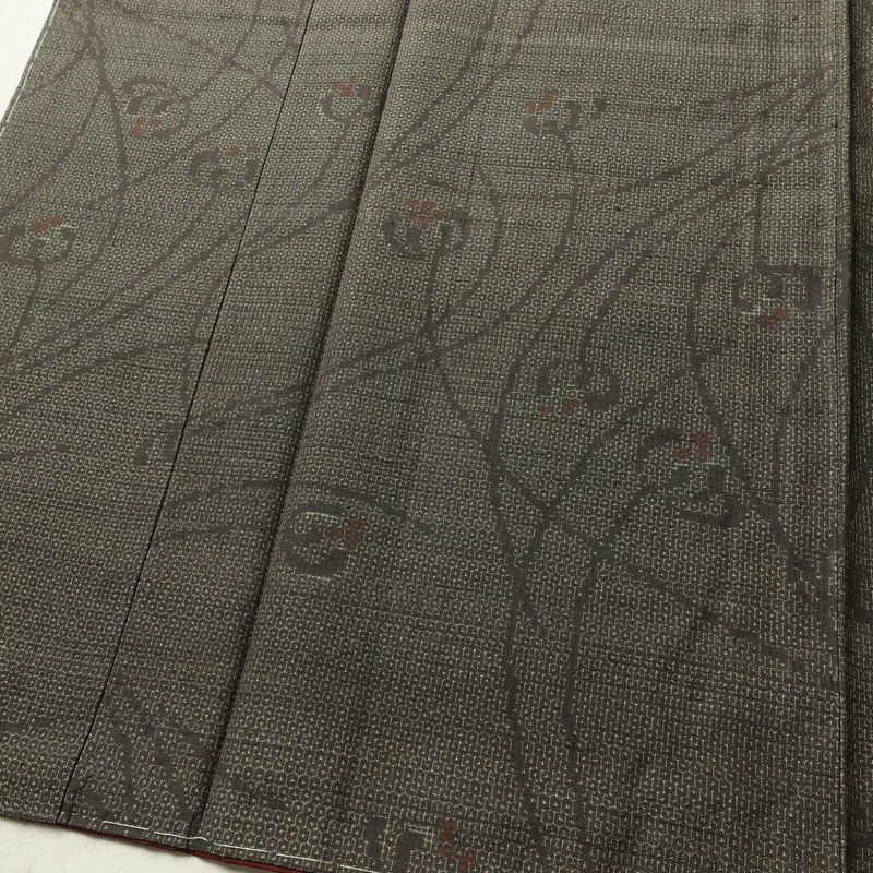 紬 良品 しつけ糸付き 正絹 木の葉・植物柄 袷仕立て 身丈165.5cm 裄丈69.5cm 着物 茶_画像4