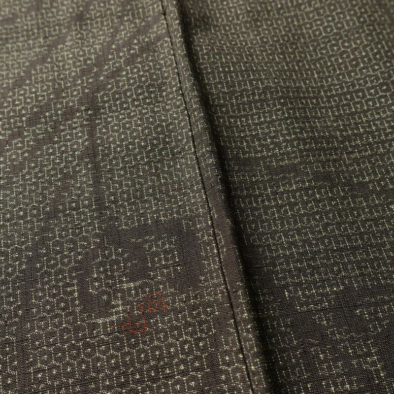 紬 良品 しつけ糸付き 正絹 木の葉・植物柄 袷仕立て 身丈165.5cm 裄丈69.5cm 着物 茶_画像10