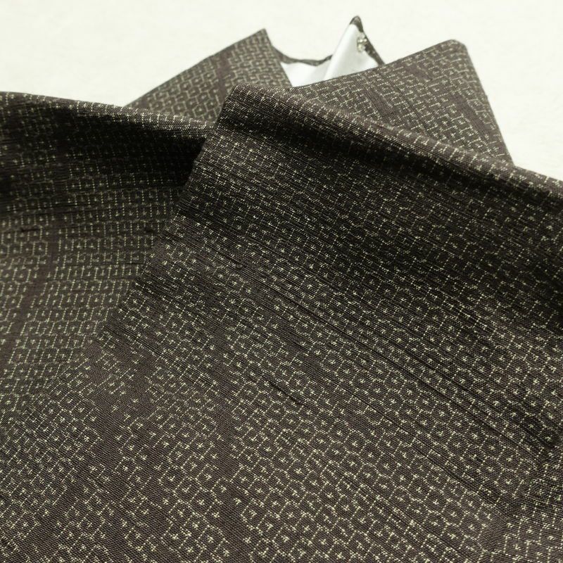 紬 良品 しつけ糸付き 正絹 木の葉・植物柄 袷仕立て 身丈165.5cm 裄丈69.5cm 着物 茶_画像17