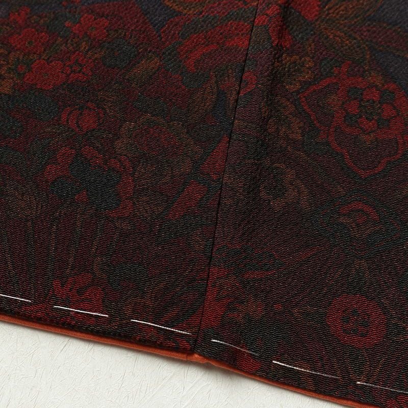 小紋 美品 しつけ糸付き 縮緬 正絹 幾何学柄・抽象柄 袷仕立て 身丈164.5cm 裄丈66.5cm 着物 小豆・エンジ_画像11