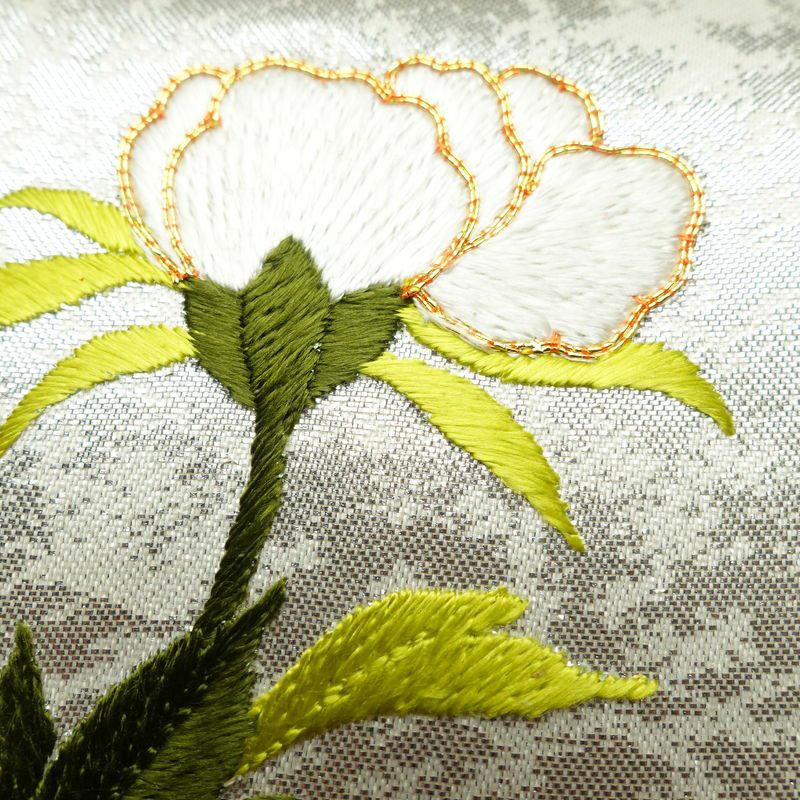 名古屋帯 太鼓柄 良品 金駒刺繍 正絹 花柄 名古屋仕立て 箔 刺繍 帯 金・銀_画像6