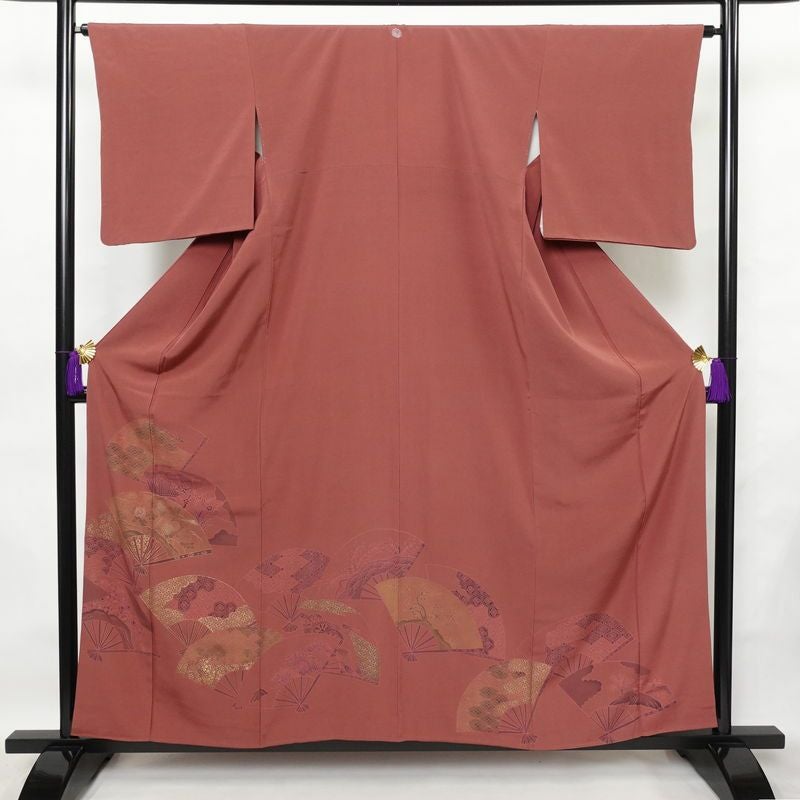 色留袖 一つ紋付き 正絹 古典柄 袷仕立て 身丈158cm 裄丈65cm 箔 刺繍 共八掛 金彩 フォーマル 着物 ピンク_画像1