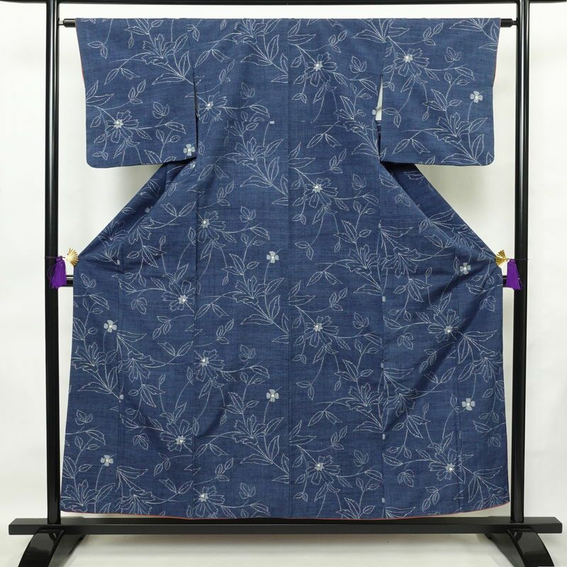 紬 良品 正絹 花柄 袷仕立て 身丈155.5cm 裄丈63cm 着物 青・紺_画像1