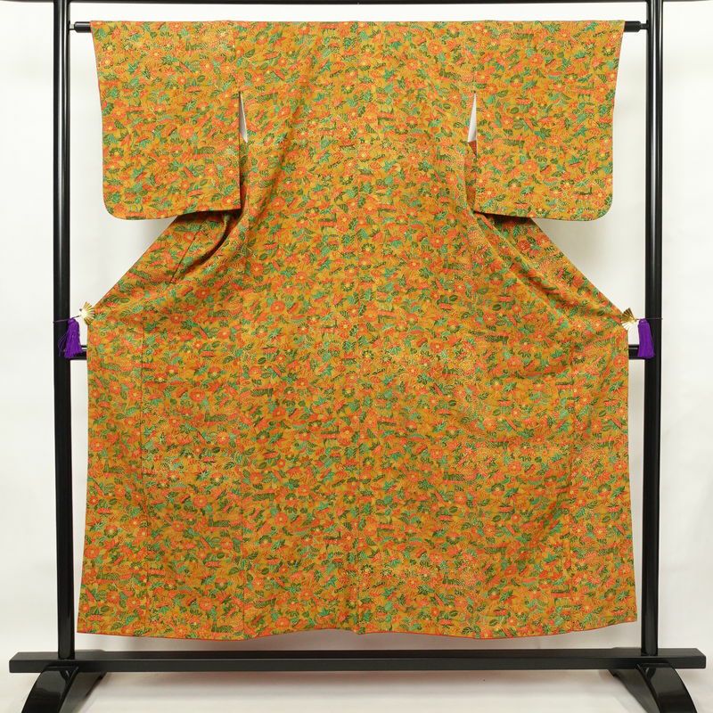 小紋 縮緬 総柄 正絹 木の葉・植物柄 袷仕立て 身丈151.5cm 裄丈63cm 着物 黄・黄土色_画像1
