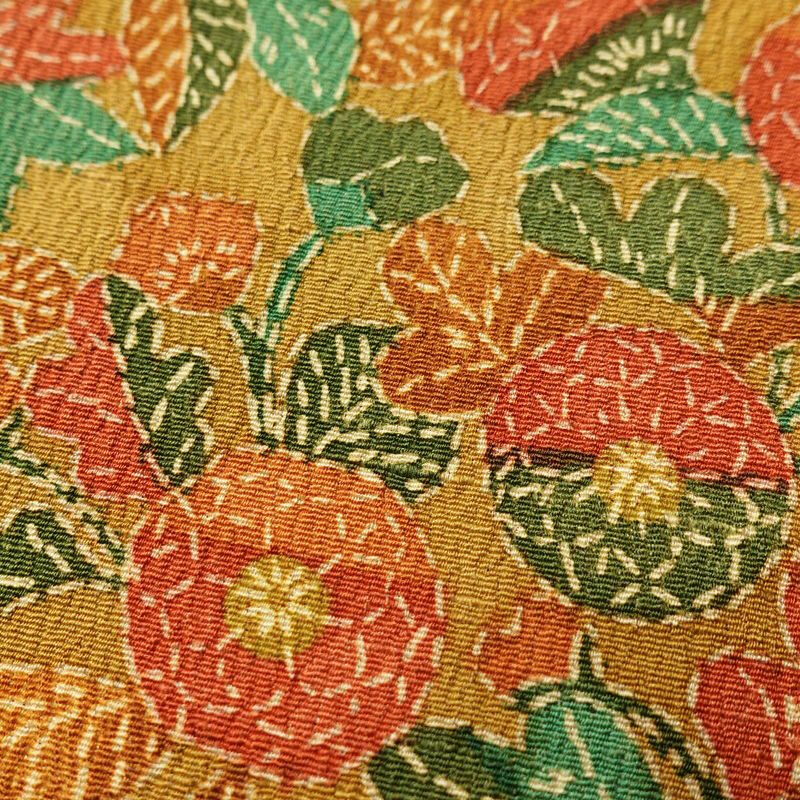 小紋 縮緬 総柄 正絹 木の葉・植物柄 袷仕立て 身丈151.5cm 裄丈63cm 着物 黄・黄土色_画像8