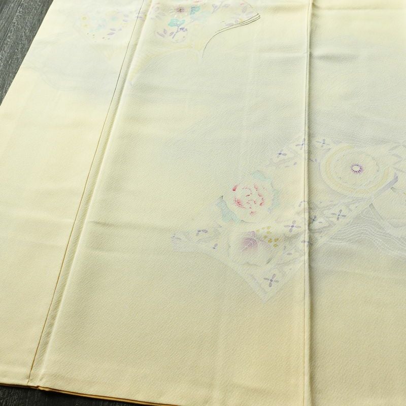付け下げ 正絹 古典柄 袷仕立て 身丈168cm 裄丈69.5cm 刺繍 フォーマル 着物 クリーム_画像4