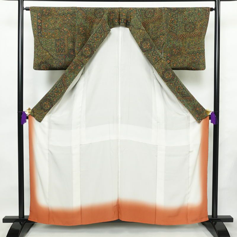 小紋 良品 縮緬 総柄 正絹 木の葉・植物柄 袷仕立て 身丈158cm 裄丈65cm 着物 緑・うぐいす色_画像3