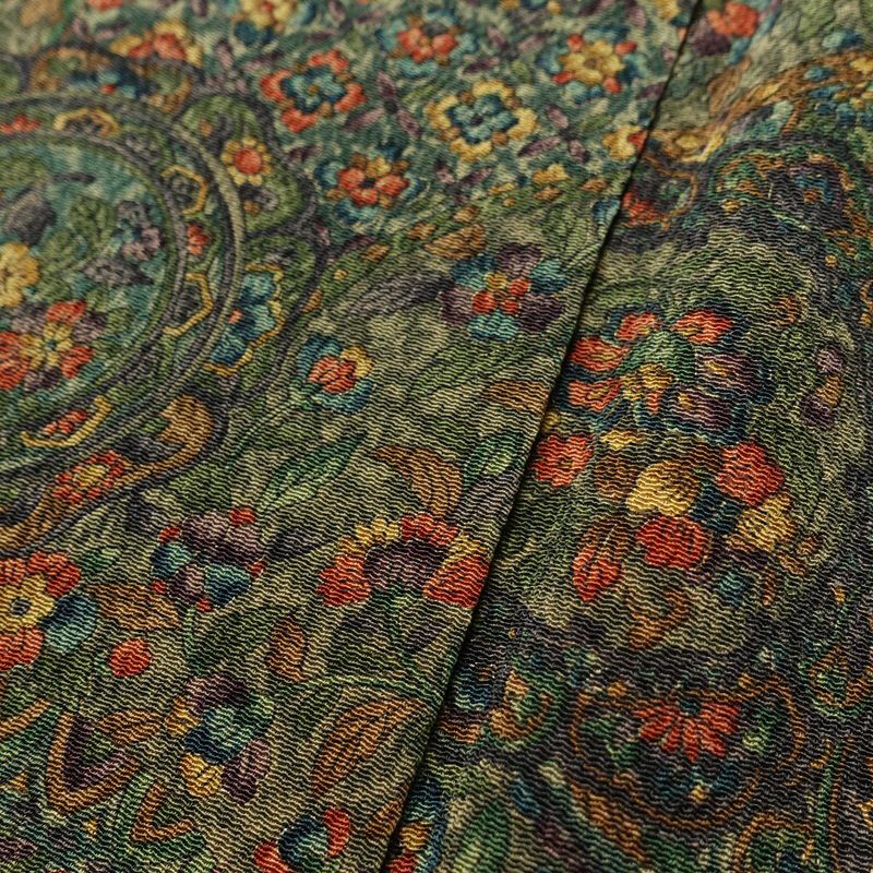 小紋 良品 縮緬 総柄 正絹 木の葉・植物柄 袷仕立て 身丈158cm 裄丈65cm 着物 緑・うぐいす色_画像9