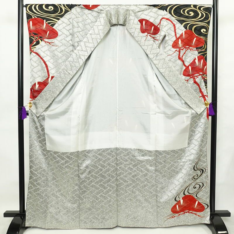 振袖 正絹 袷仕立て 身丈167cm 裄丈67cm 箔 金彩 フォーマル 着物 二十歳 グレー_画像3