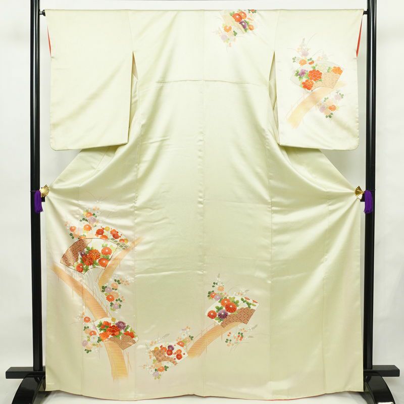 付け下げ 金駒刺繍 正絹 古典柄 袷仕立て 身丈167.5cm 裄丈65.5cm 箔 刺繍 金彩 フォーマル 着物 緑・うぐいす色_画像1