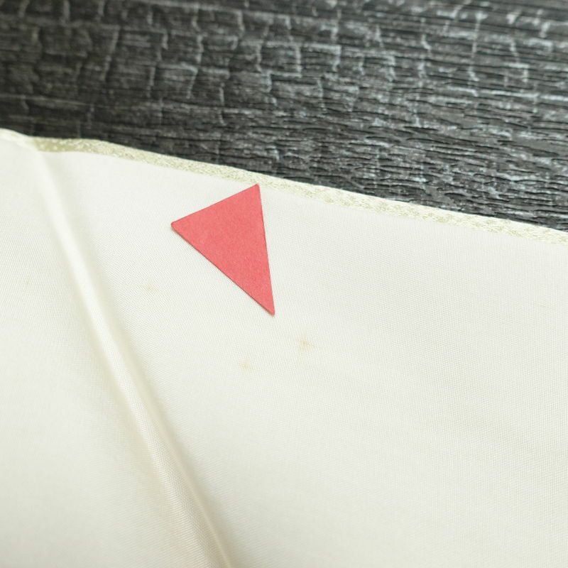 付け下げ 金駒刺繍 正絹 古典柄 袷仕立て 身丈167.5cm 裄丈65.5cm 箔 刺繍 金彩 フォーマル 着物 緑・うぐいす色_画像20