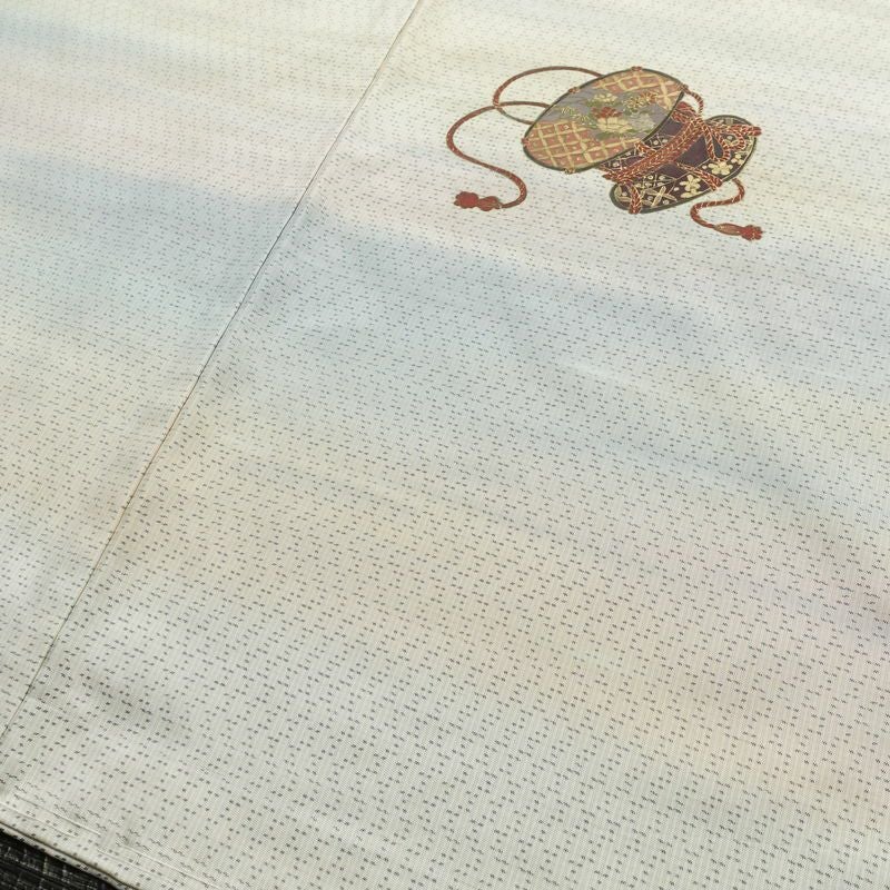 付け下げ 正絹 人物・動物柄 袷仕立て 身丈165.5cm 裄丈67cm 共八掛 金彩 フォーマル 着物 白_画像11