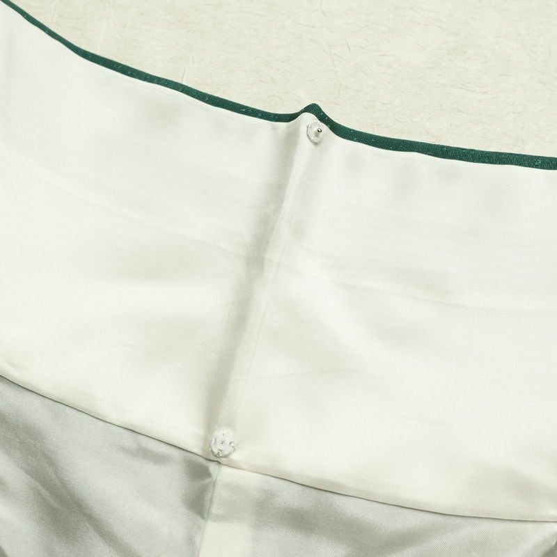 色無地 しつけ糸付き 一つ紋付き 正絹 その他の柄 袷仕立て 身丈161cm 裄丈67cm フォーマル 着物 緑・うぐいす色_画像19