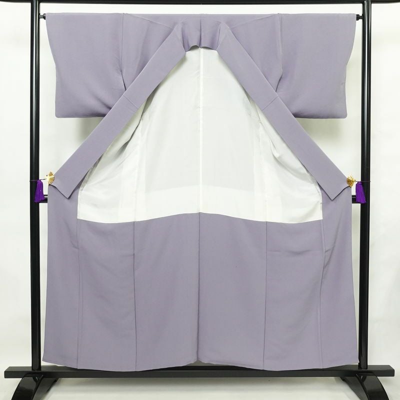 色無地 縮緬 一つ紋付き 正絹 無地 袷仕立て 身丈155cm 裄丈64.5cm 共八掛 フォーマル 着物 紫・藤色_画像3