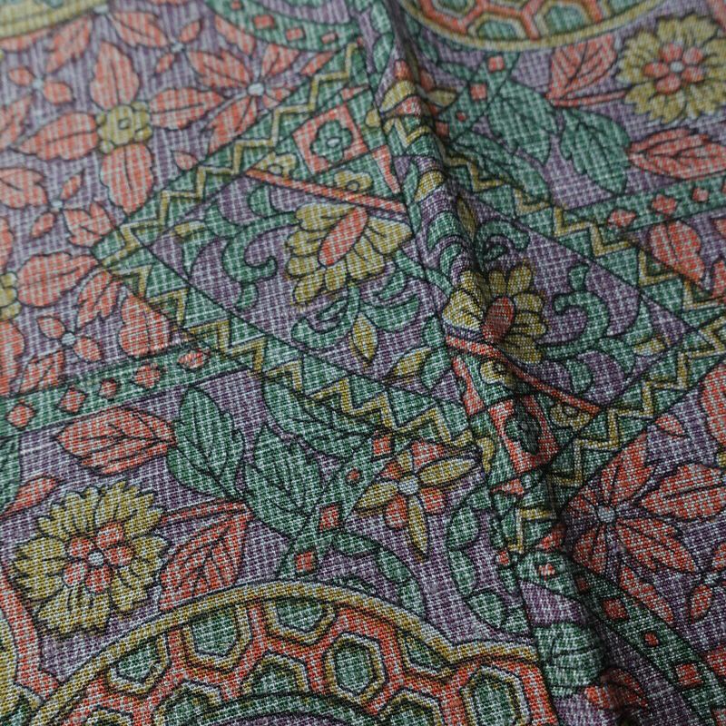 小紋 しつけ糸付き 紬地 正絹 木の葉・植物柄 袷仕立て 身丈159cm 裄丈65.5cm 着物 多色使い_画像10