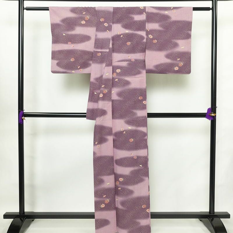 小紋 紬地 正絹 花柄 袷仕立て 身丈161.5cm 裄丈67cm 着物 紫・藤色_画像2