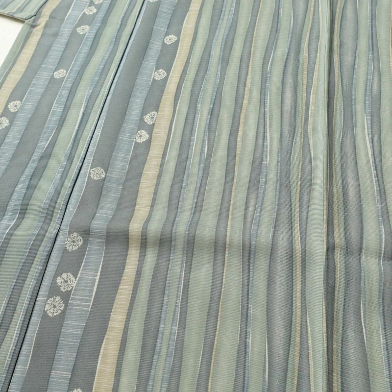盛夏 小紋 夏用 正絹 縞柄・線柄 単衣仕立て 身丈165cm 裄丈65cm 一部しつけ糸付き 着物 緑・うぐいす色_画像5