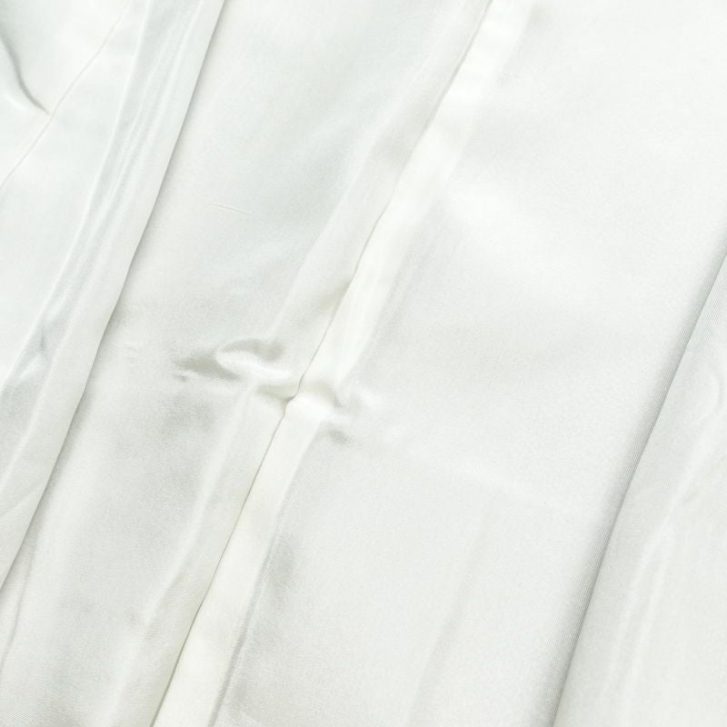 小紋 縮緬 正絹 亀甲柄 袷仕立て 身丈153.5cm 裄丈66.5cm 着物 グレー_画像19