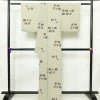 小紋 縮緬 正絹 幾何学柄・抽象柄 袷仕立て 身丈165cm 裄丈66cm 着物 グレー_画像2