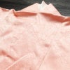 色無地 良品 綸子 一つ紋付き 正絹 幾何学柄・抽象柄 袷仕立て 身丈159.5cm 裄丈63cm 共八掛 フォーマル 着物 ピンク_画像16