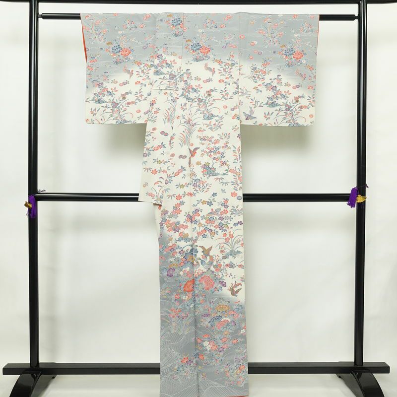 訪問着 縮緬 正絹 花柄 袷仕立て 身丈161cm 裄丈66.5cm フォーマル 着物 多色使い_画像2